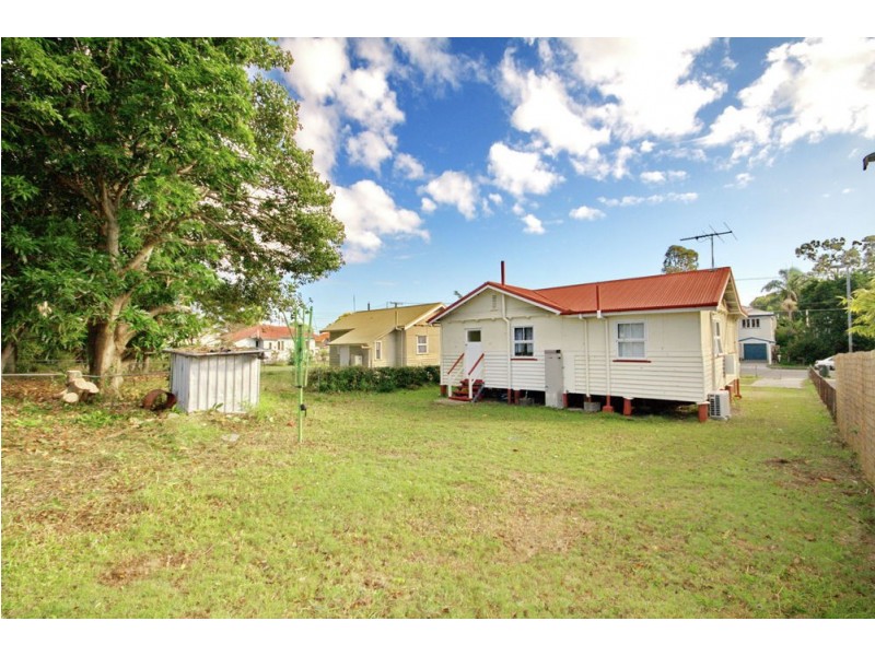 130 Selina Street, Wynnum QLD 4178