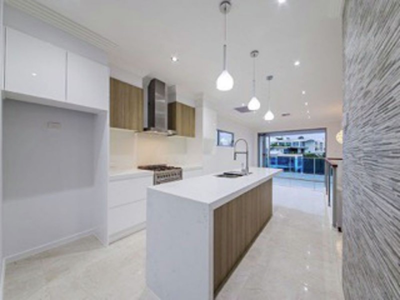 5/48 Oceana Terrace, Manly QLD 4179