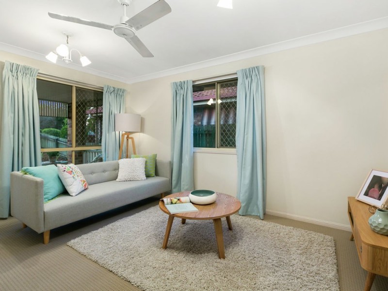 13 Gwynne Street, Wynnum West QLD 4178