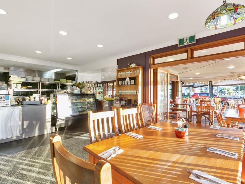 409 Esplanade, Manly QLD 4179