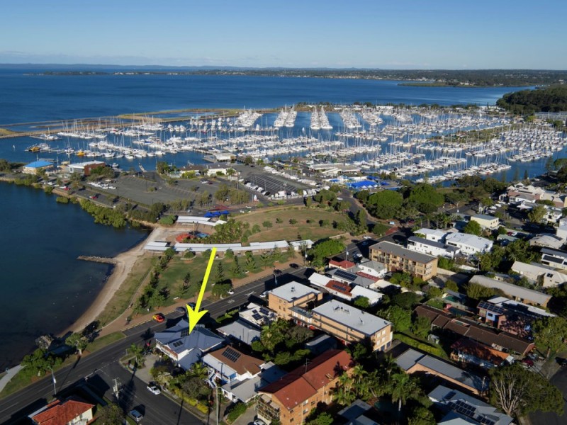 409 Esplanade, Manly QLD 4179