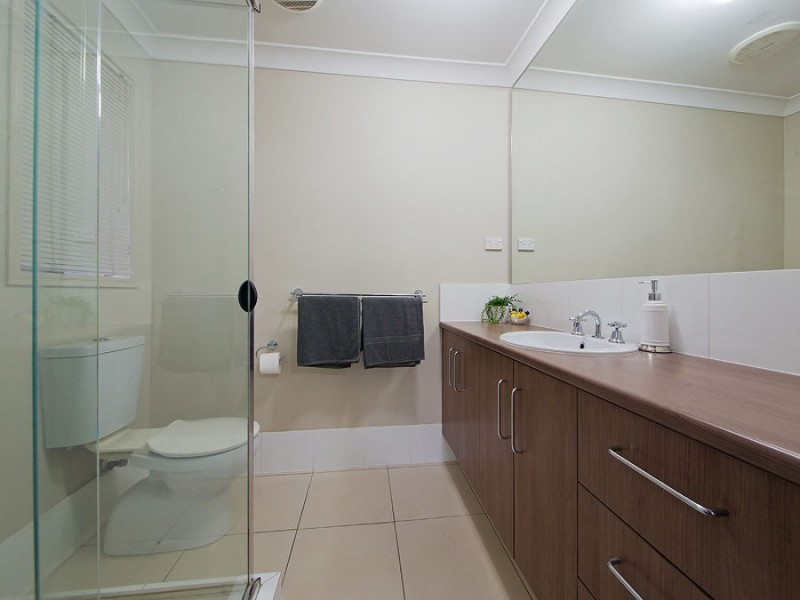 58 Red Gum Crescent, Wakerley QLD 4154