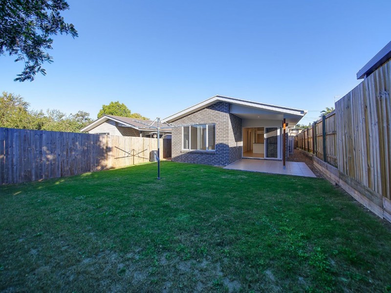 11 Coralie Avenue, Wynnum West QLD 4178