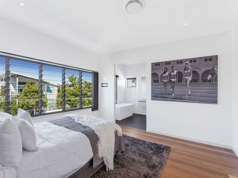 243 Wynnum Esplanade, Wynnum QLD 4178