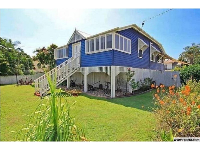42 Emsworth Street, Wynnum QLD 4178
