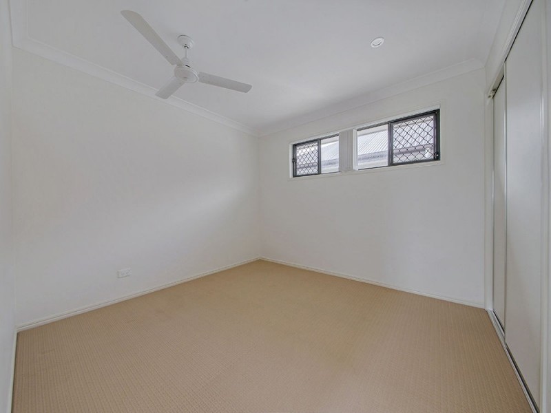 110 Hindes, Lota QLD 4179