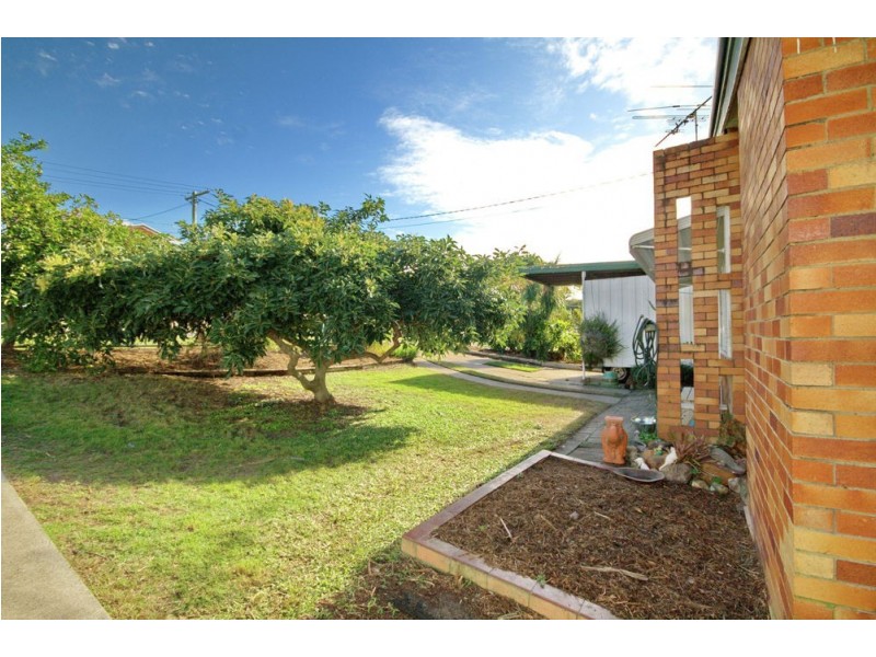 15 Fisher Street, Manly QLD 4179