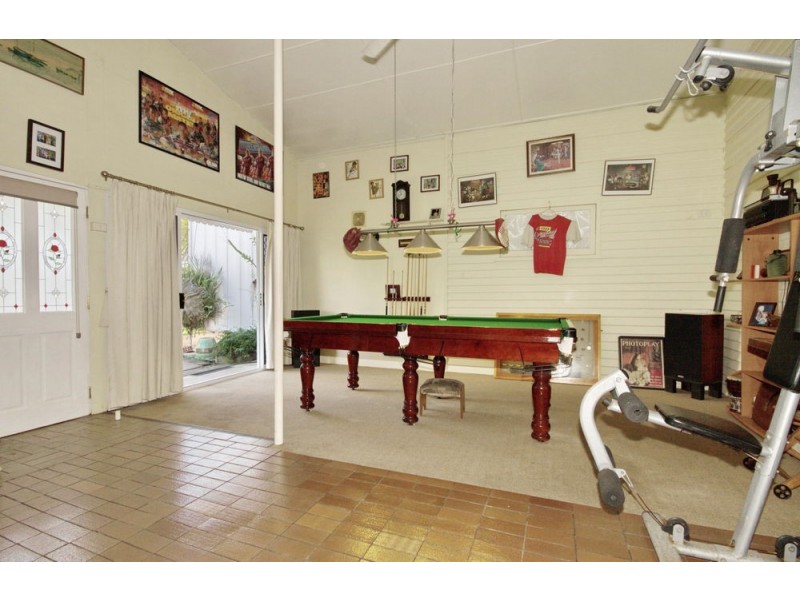 15 Fisher Street, Manly QLD 4179
