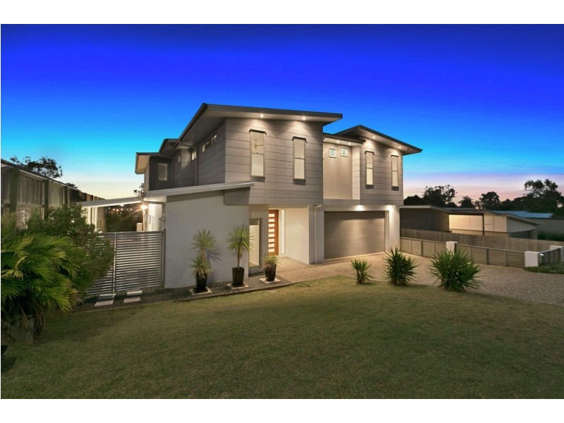 11 Whatmore Place, Manly West QLD 4179