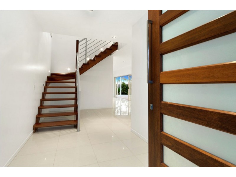 11 Whatmore Place, Manly West QLD 4179