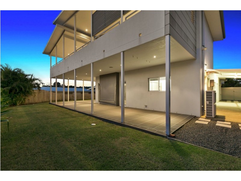 11 Whatmore Place, Manly West QLD 4179