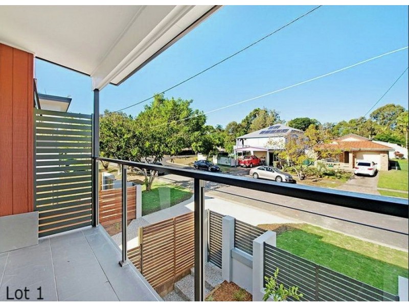 3/7 Worthing St, Wynnum QLD 4178
