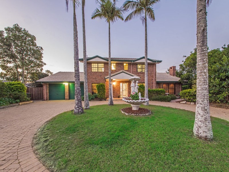 9 Croft Court, Carindale QLD 4152