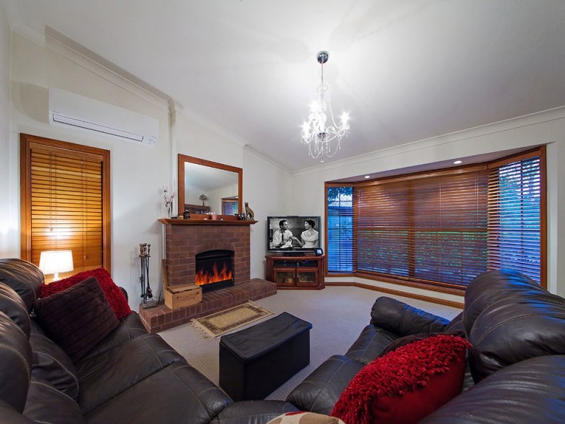 9 Croft Court, Carindale QLD 4152