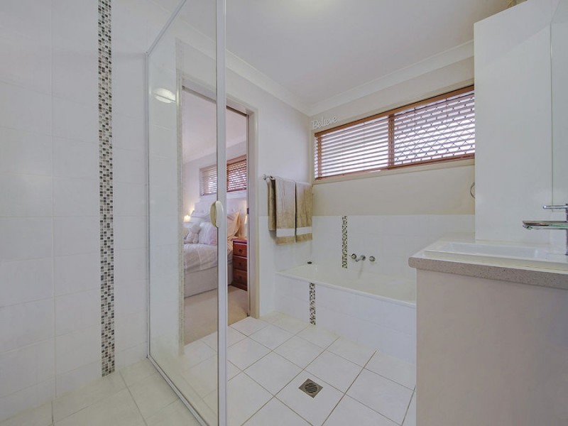 83 Thurston St, Tingalpa QLD 4173