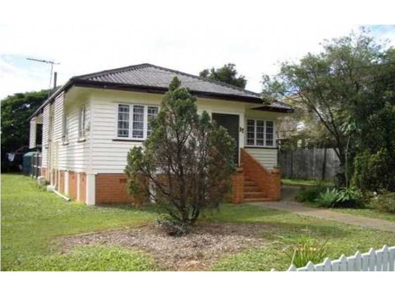 17 Glading Street, Manly West QLD 4179