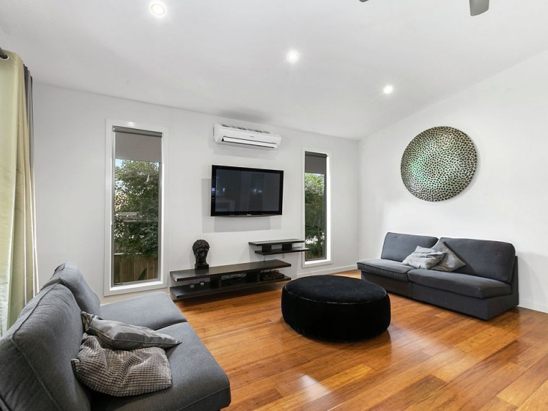 87 Gordon Parade, Everton Park QLD 4053