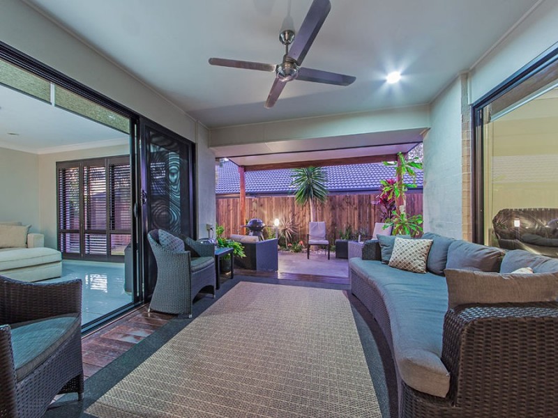 7 Amalia St, Birkdale QLD 4159