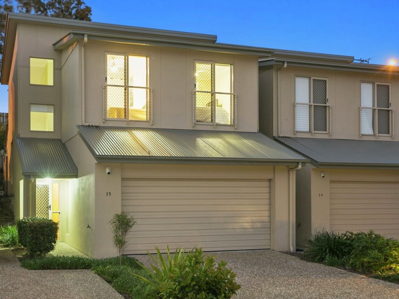 15/10 Tripcony Place, Wakerley QLD 4154