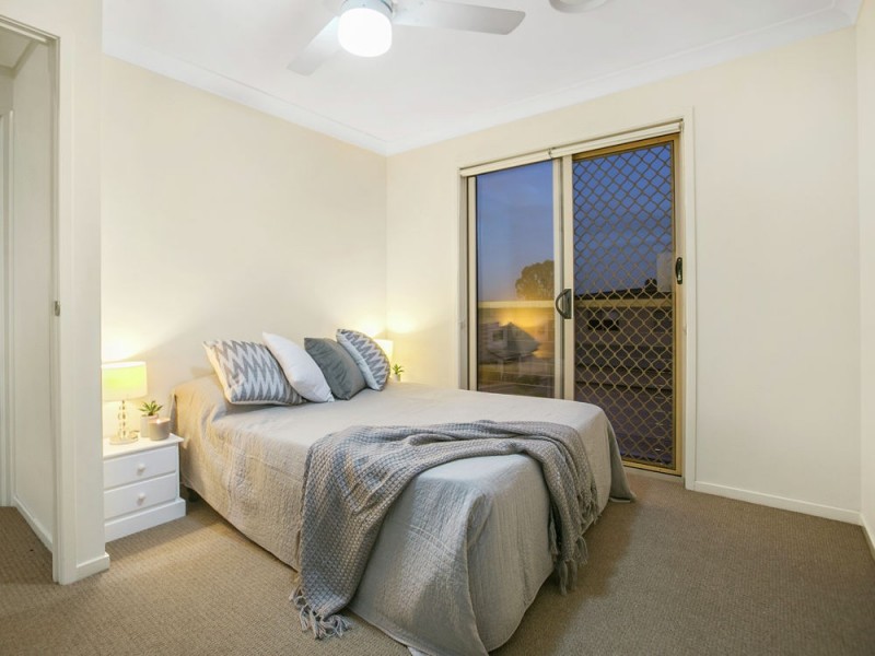 15/10 Tripcony Place, Wakerley QLD 4154