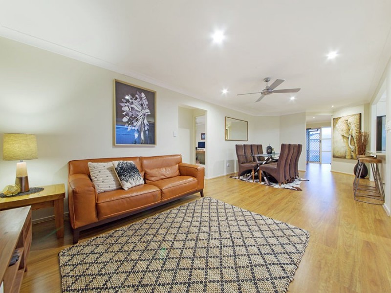 121 Ropley Road, Wynnum West QLD 4178