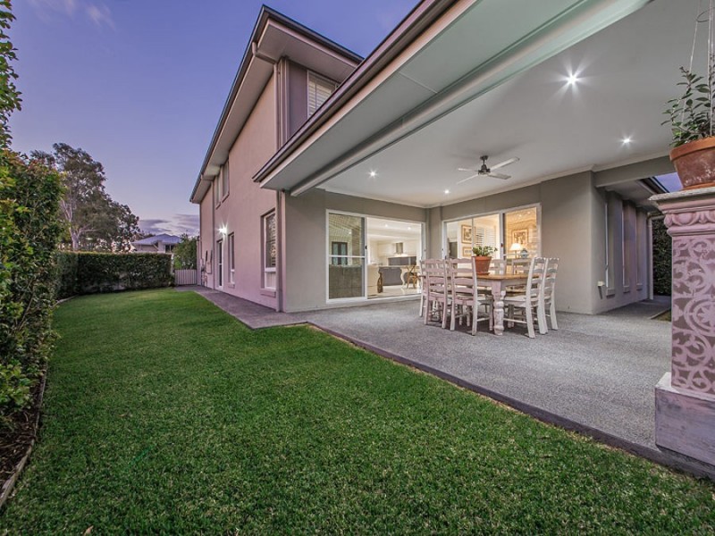 1 Feathertail Pl, Gumdale QLD 4154