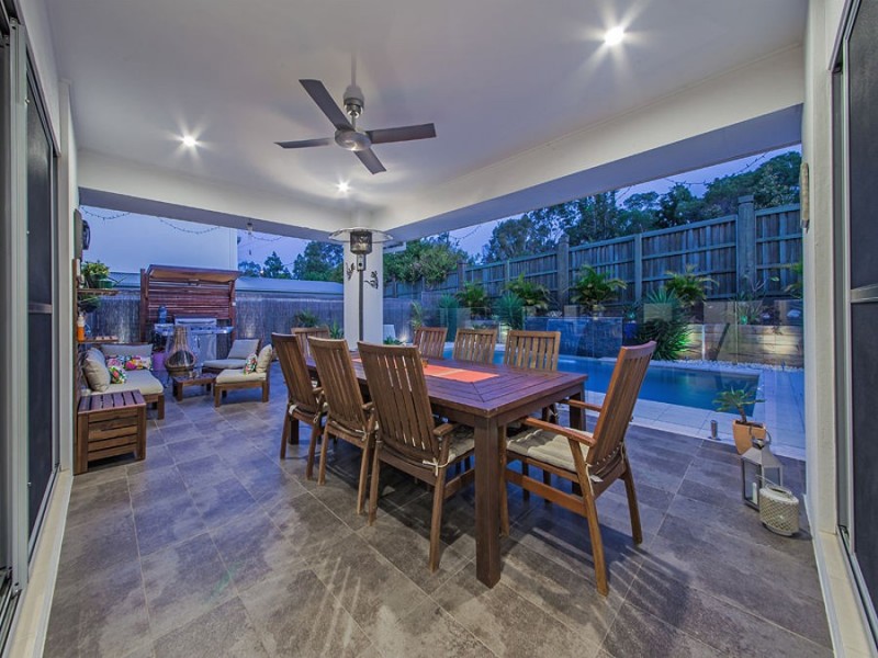 17 Lydia Place, Gumdale QLD 4154