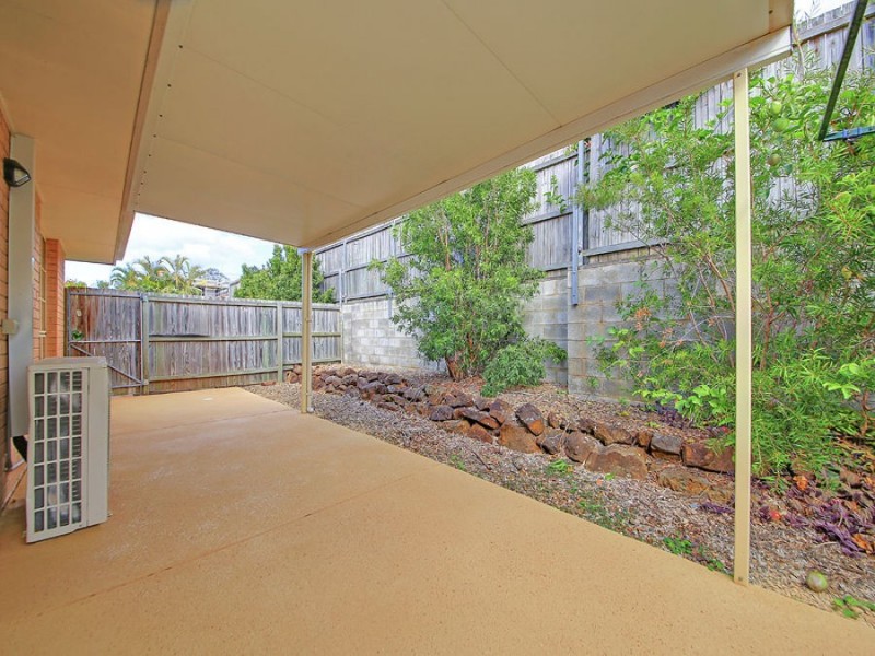 2/1 Belgarah Pl, Carina QLD 4152