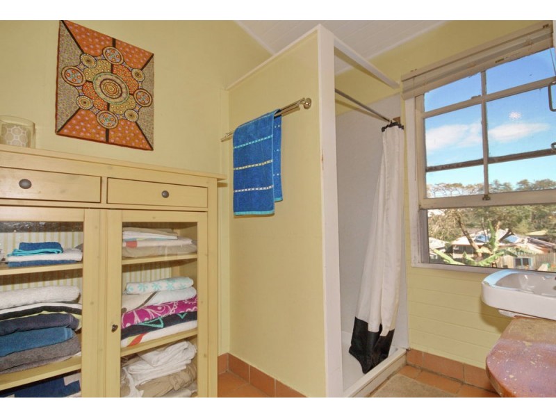 49 MacDonald Street, Lota QLD 4179