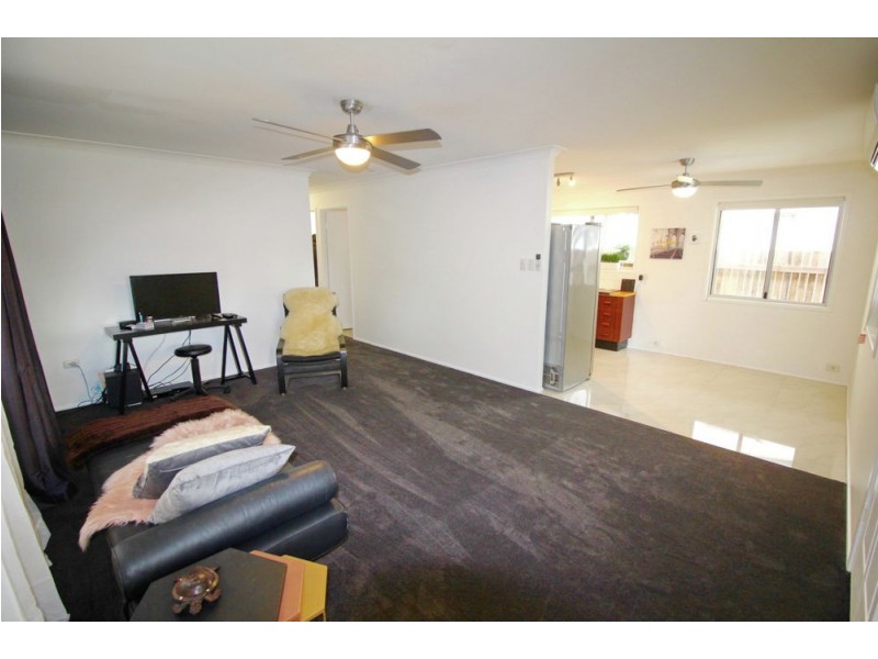 137 Henry St, Wynnum QLD 4178