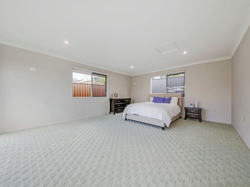 58 Feathertail Place, Wakerley QLD 4154