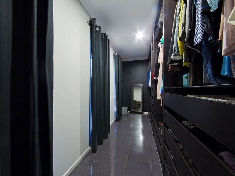 58 Feathertail Place, Wakerley QLD 4154