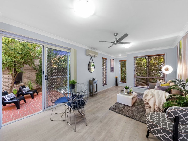 2 / 2 Flavelle Street, Carina QLD 4152