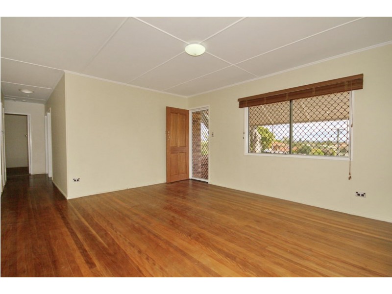 1 Brierty Street, Wynnum West QLD 4178