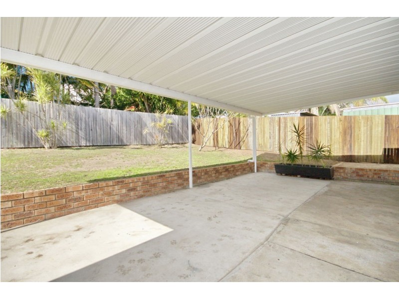 1 Brierty Street, Wynnum West QLD 4178