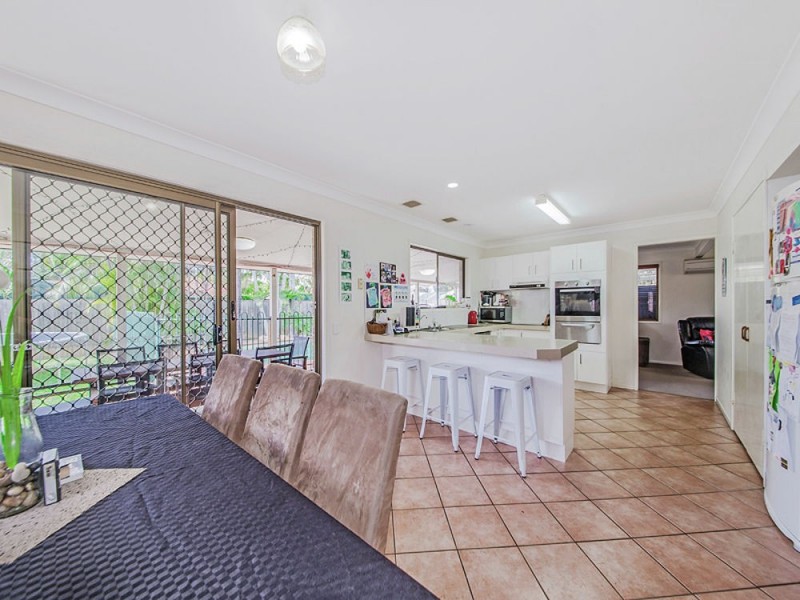 16 Calloway Place, Manly West QLD 4179