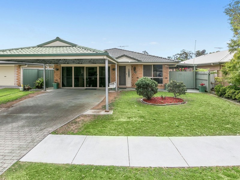 70 Evelyn Road, Wynnum West QLD 4178