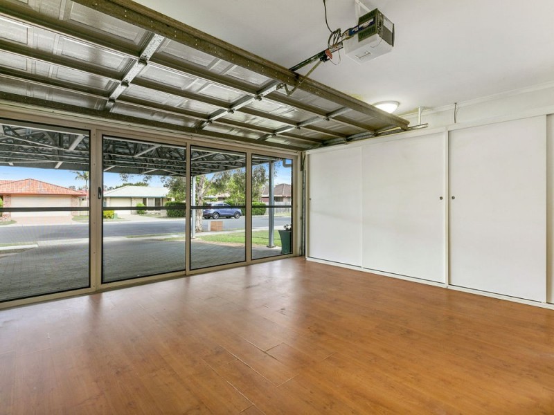 70 Evelyn Road, Wynnum West QLD 4178