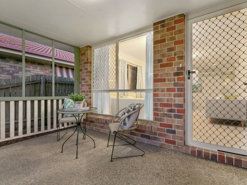 13 Gwynne Street, Wynnum West QLD 4178