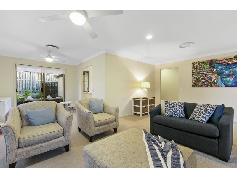 12 Underwood Street, Wakerley QLD 4154