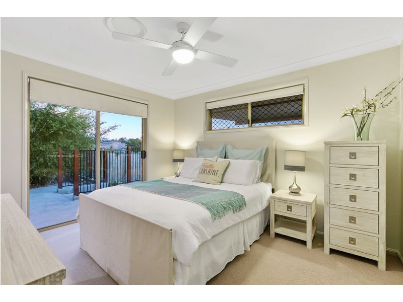 12 Underwood Street, Wakerley QLD 4154