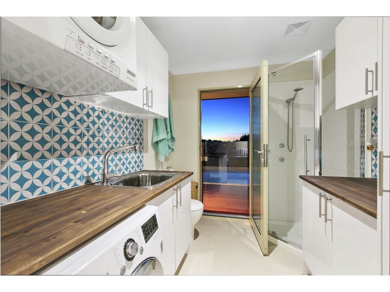 12 Underwood Street, Wakerley QLD 4154