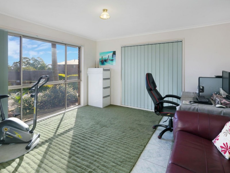 82 Constellation Way, Wynnum QLD 4178
