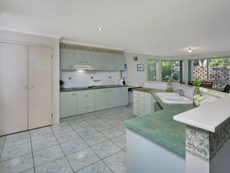 82 Constellation Way, Wynnum QLD 4178