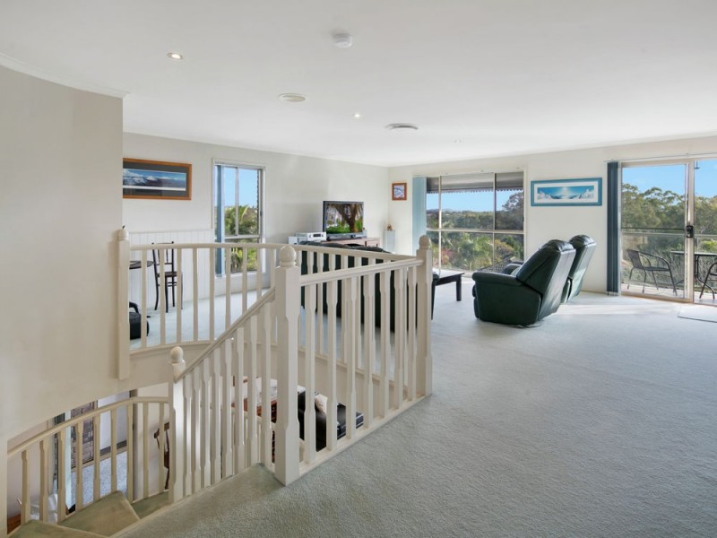82 Constellation Way, Wynnum QLD 4178