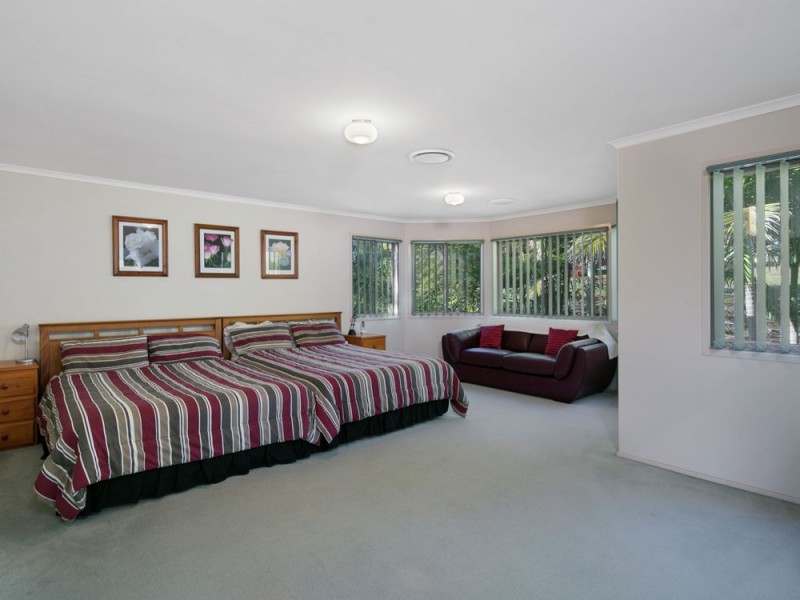 82 Constellation Way, Wynnum QLD 4178