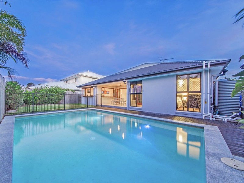 9 Paperbark Place, Wakerley QLD 4154