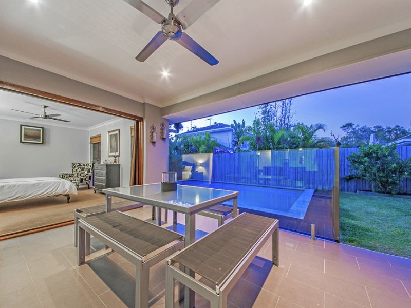 9 Paperbark Place, Wakerley QLD 4154