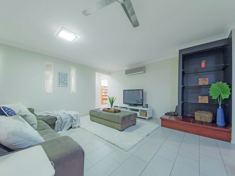 9 Paperbark Place, Wakerley QLD 4154