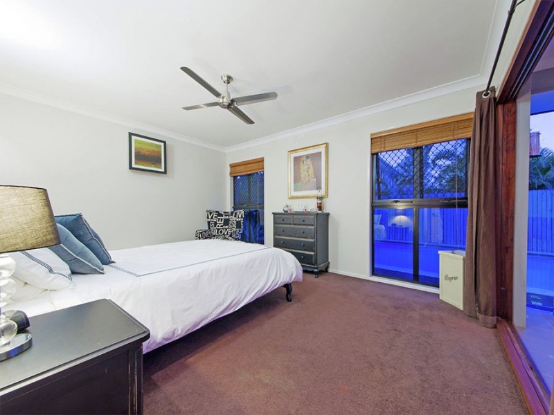 9 Paperbark Place, Wakerley QLD 4154